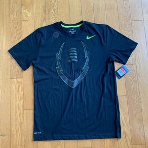 Black nike Dri fit men’s Nike tee in large